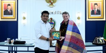 Terima Dubes Australia, Bobby Nasution Harapkan Kerja Sama dengan Sumut Semakin Luas