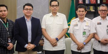 Rico Waas Dorong Kampus Cetak SDM Unggul dan Beri Ruang bagi Mahasiswa Kurang Mampu