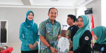 Gelar Nobar Bersama TP PKK , Walikota Tebing Tinggi Apresiasi Pesan Moral Film Parodi Edukatif “KAMPUNG DURIAN GAK JADI RUNTUH”