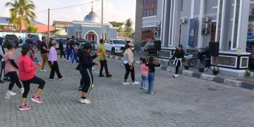 Jaga Kesehatan dan Kebersamaan, Kantor Imigrasi Belawan Gelar Senam Kebugaran Bersama Masyarakat