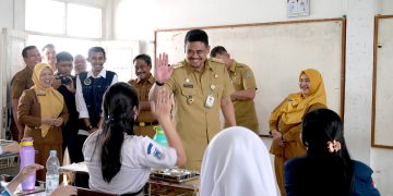 Gubernur Bobby Nasution Tegaskan Komite Sekolah Jangan Jadi Beban Peserta Didik 