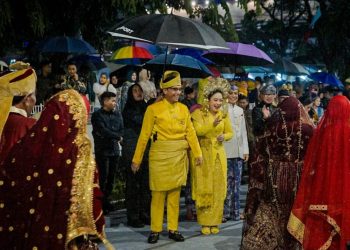 Rico Waas : Hujan Perlihatkan Kekompakan dan Solidaritas Kota-kota se-Indonesia di Karnaval Budaya Nusantara