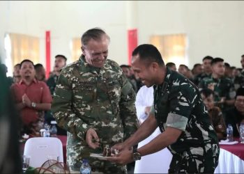 Wakil Bupati Pakpak Bharat H Mutsyuhito Solin, Dr, M.Pd Hadiri HUT keluarga besar Batalyon 906/SLG