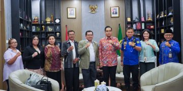 Rico Waas Apresiasi Transformasi HKBP, Dorong Penguatan Iman di Tengah Keluarga