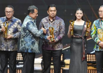 Rico Waas Raih Pemimpin Daerah Award 2026, Qresto Antar Medan Jadi Pelopor Inovasi Perpajakan di Indonesia