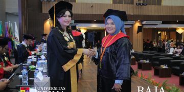 Wisuda UNPRI, Rektor Chrismis: Jangan Berhenti pada Gelar, Jadilah Lulusan Adaptif di Era AI