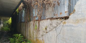 Pangeran Beton di Lingkungan XV Terjun Dituding Ganggu Pembelajaran Anak Sekolah, Bahkan Dinding Sempat Roboh