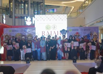 Mahasiswa STKIP Pangeran Antasari Unjuk Kreativitas di Pagelaran Busana 2026, Siap Lahirkan Desainer Muda Berdaya Saing