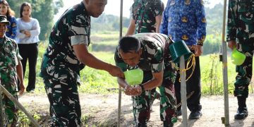 Bersama Sekda Kabupaten Pakpak Bharat Danrem 023/KS Kunjungi Bersejarah Pahlawan Nasional DI Pakpak Bharat