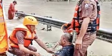 Jalankan Tugas Jurnalistik, Wartawan “Gali-Gali” Selamat dari Banjir Bandang di Nias Selatan