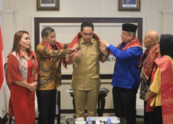 Dukung Penuh Merdang Merdem 2026, Wali Kota Medan Rico Waas Tekankan Pentingnya Kesakralan Budaya Karo