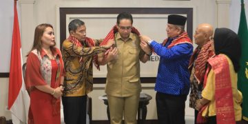 Dukung Penuh Merdang Merdem 2026, Wali Kota Medan Rico Waas Tekankan Pentingnya Kesakralan Budaya Karo