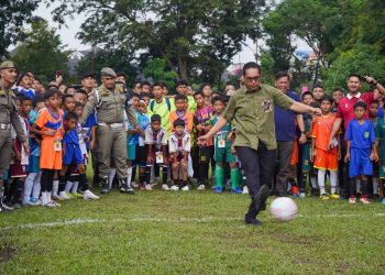 760 Atlet Ikuti Kejuaraan Sepak Bola Pelajar Antar Kecamatan Piala Wali Kota Medan I