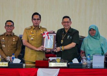 Sembilan Fraksi DPRD Medan Sepakat Sempurnakan Perda Pajak dan Retribusi Daerah