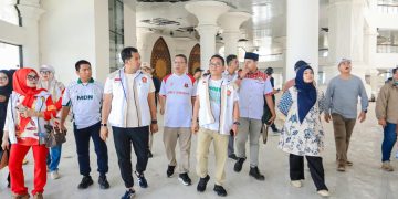 Bersih-Bersih Islamic Center, Zakiyuddin Ajak Warga Medan Hidupkan Lagi Semangat Gotong Royong