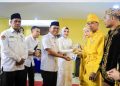 Hadiri Nikah Massal 23 Pasangan, Zakiyuddin Serahkan Buku Nikah dan Beri Uang Saku Bagi Pengantin