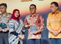 Komitmen Keterbukaan Informasi, Rico Waas Raih Penghargaan Achievement Person KI Sumut Award 2026